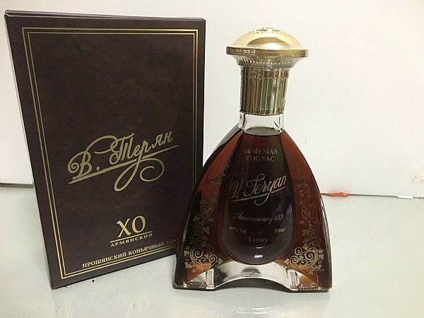 瓦漢特里揚八年白蘭地:::P9品酒網:::