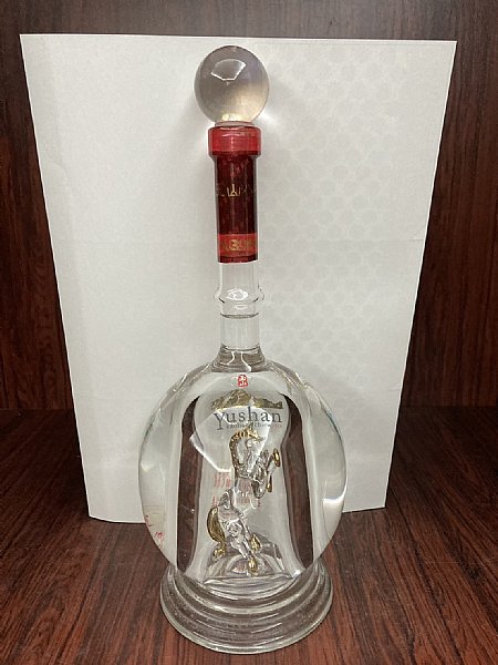 玉山八年陳高2013蛇年+2014馬年:::P9品酒網:::