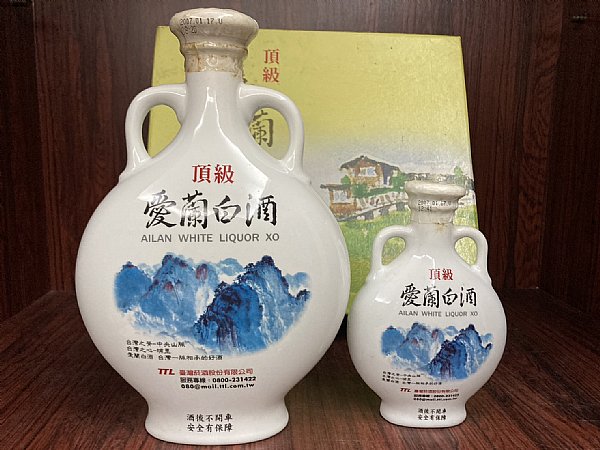 頂級愛蘭白酒禮盒+愛蘭白酒+愛蘭囍酒:::P9品酒網:::