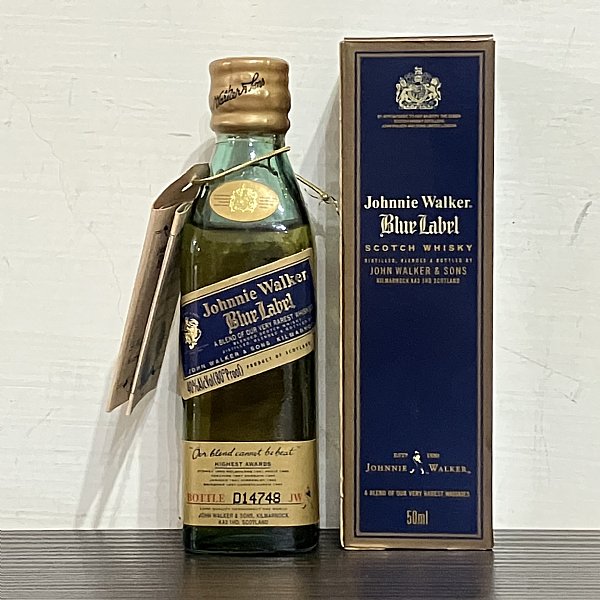【未開栓】古酒ジョニーウォーカーBlack Label ウイスキー ジョニーウォーカー ブラックラベル 古酒 （未開栓／ビンテージ商品