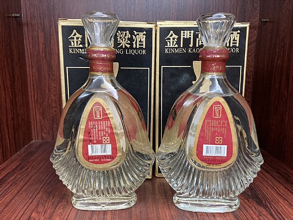 823金門紀念酒+823金門高粱酒:::P9品酒網:::