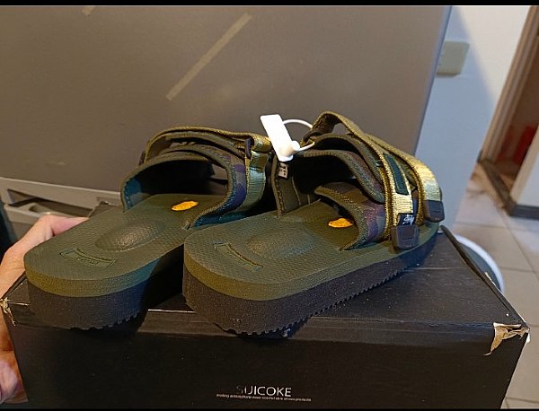 【美品】STUSSY× SUICOKE MOTO-STU CAMO US9 27 美品】STUSSY× SUICOKE MOTO-STU CAMO US9 27 - メルカリ