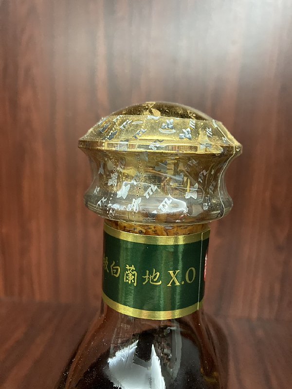 玉台頂級白蘭地(XO)+玉山凍頂白蘭地+法國貴族(XO)禮盒:::P9品酒網:::